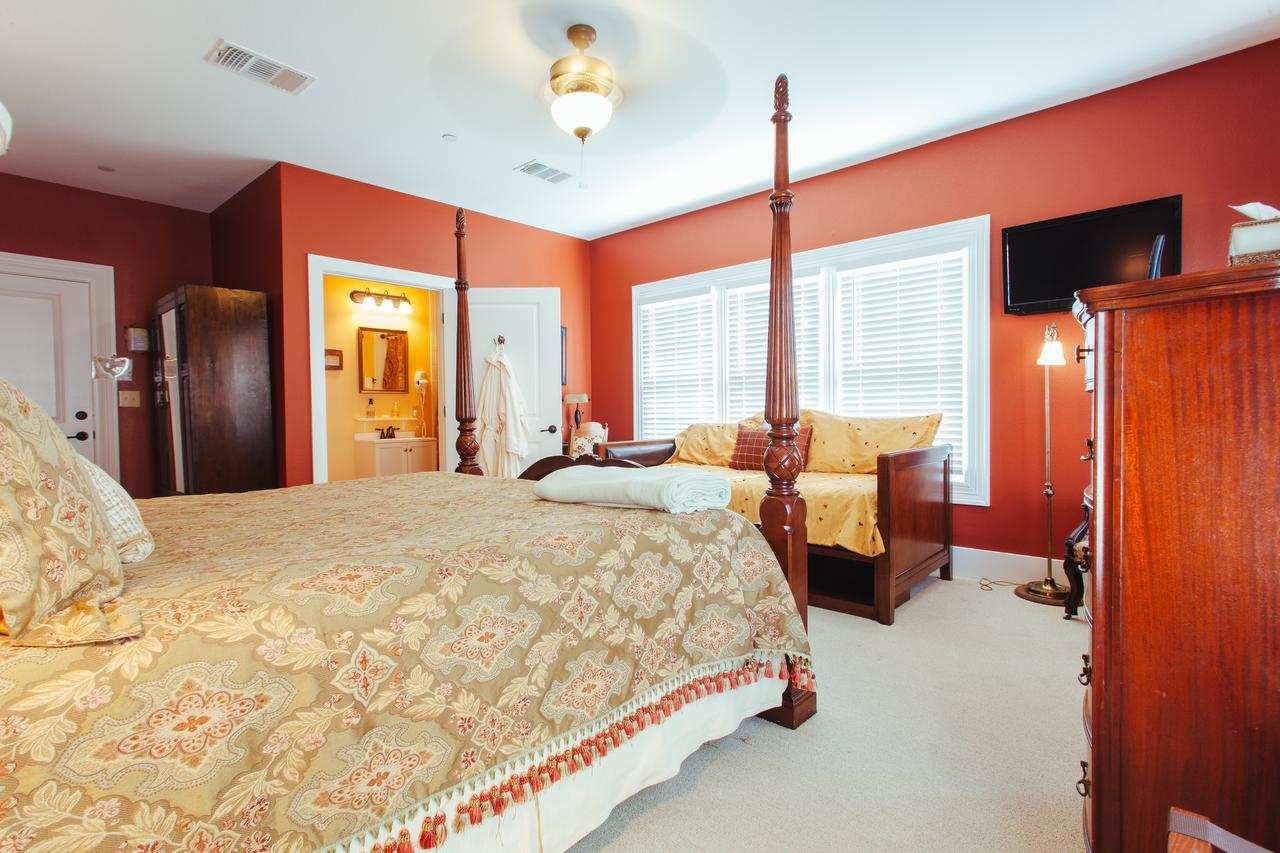 Star Of Texas Inn Building Two Austin Extérieur photo