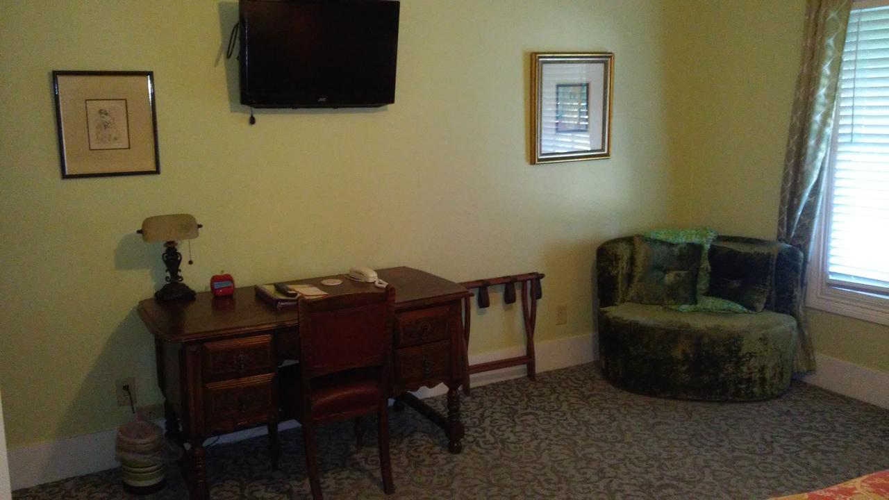 Star Of Texas Inn Building Two Austin Extérieur photo
